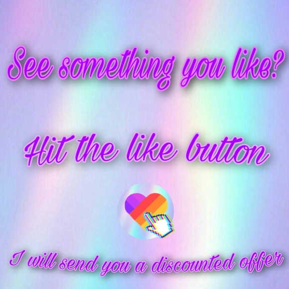 Meet your Posher, Saritalynne 💛 - Picture 3 of 5